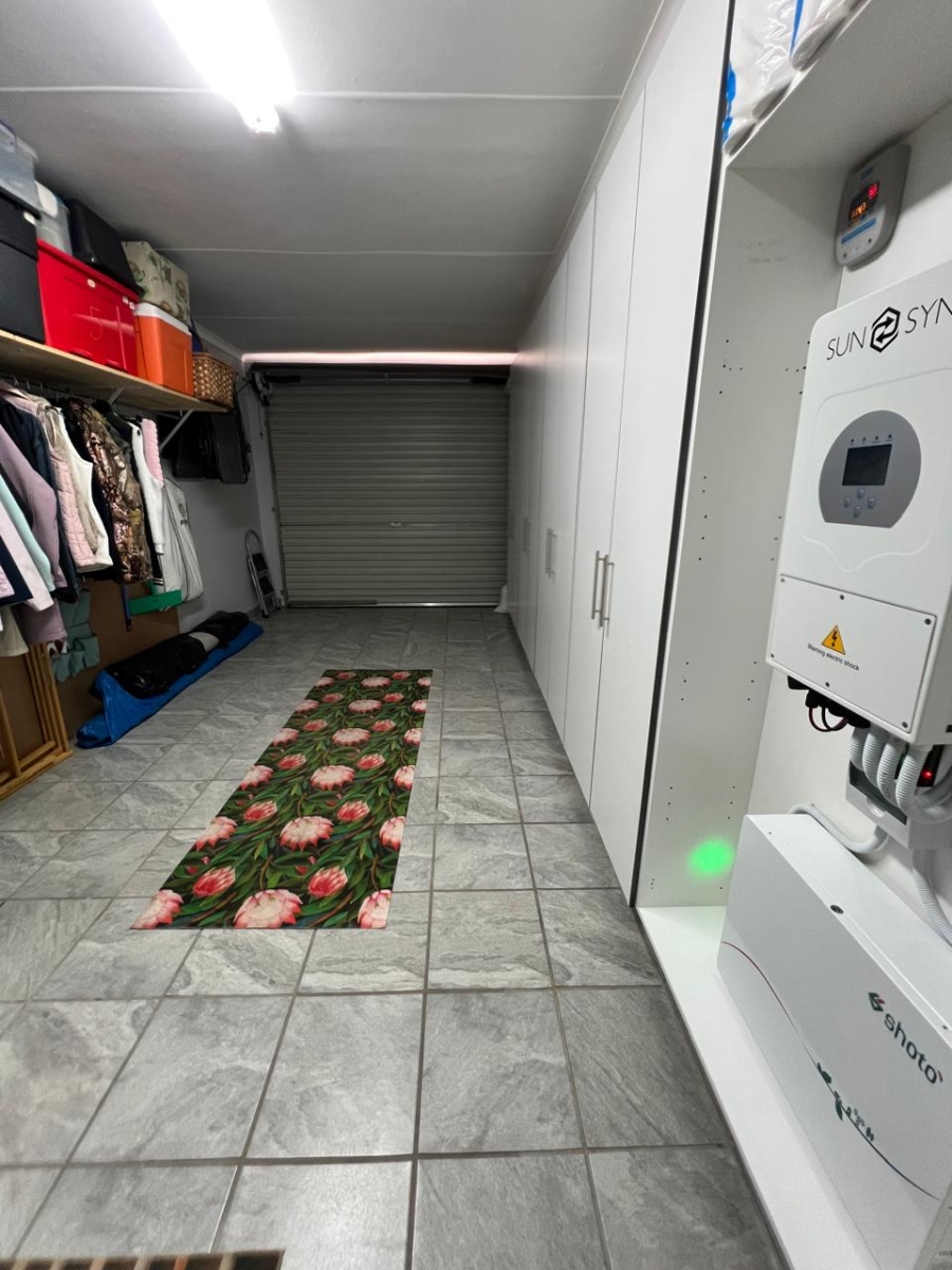 2 Bedroom Property for Sale in Island View Western Cape